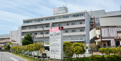 外観：外来診療担当表・診察時間(令和7年4月)
